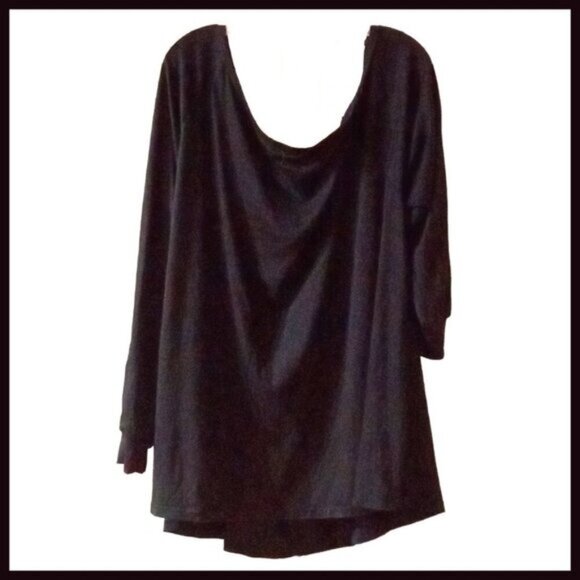NWT- Plus Size 26 Long Sleeved Black Blouse - Picture 3 of 6